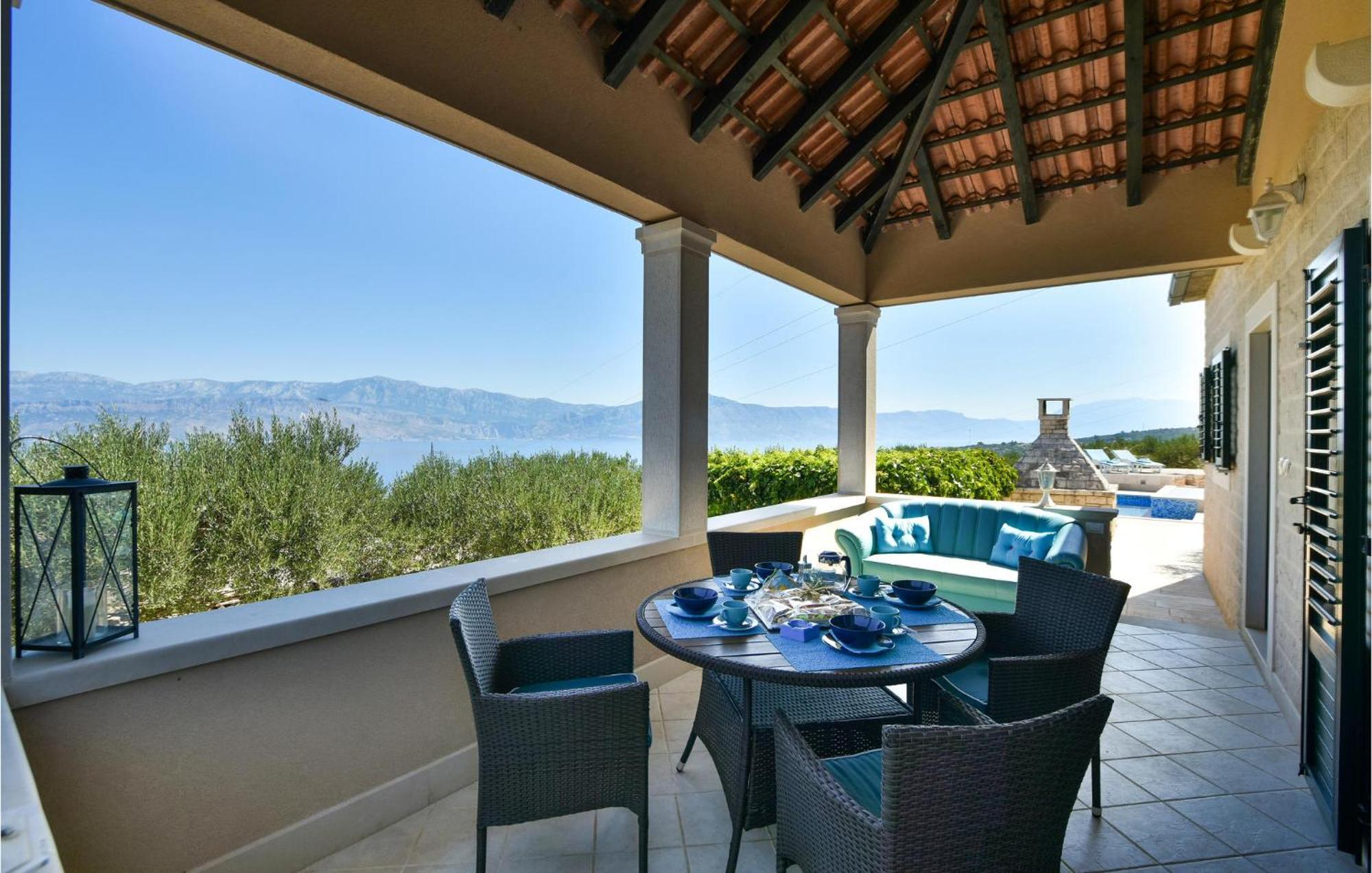 Pet Friendly Home In Postira With Wifi Exterior foto